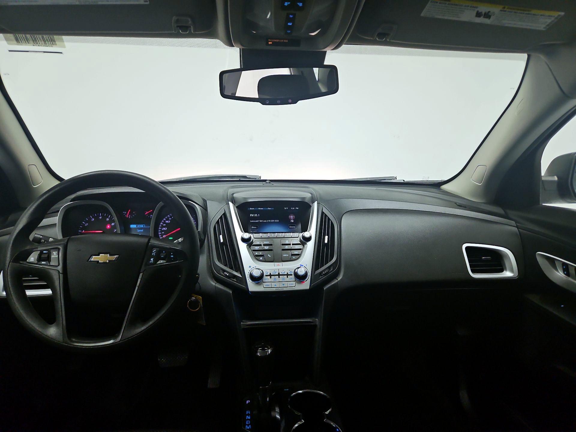 Thumbnail: 2017 Chevrolet Equinox - 9