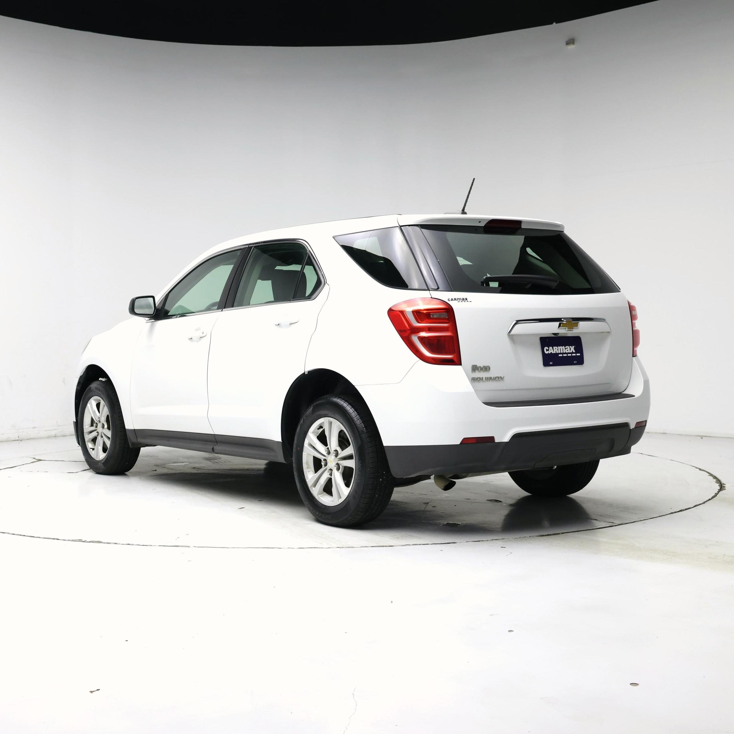Thumbnail: 2017 Chevrolet Equinox - 2