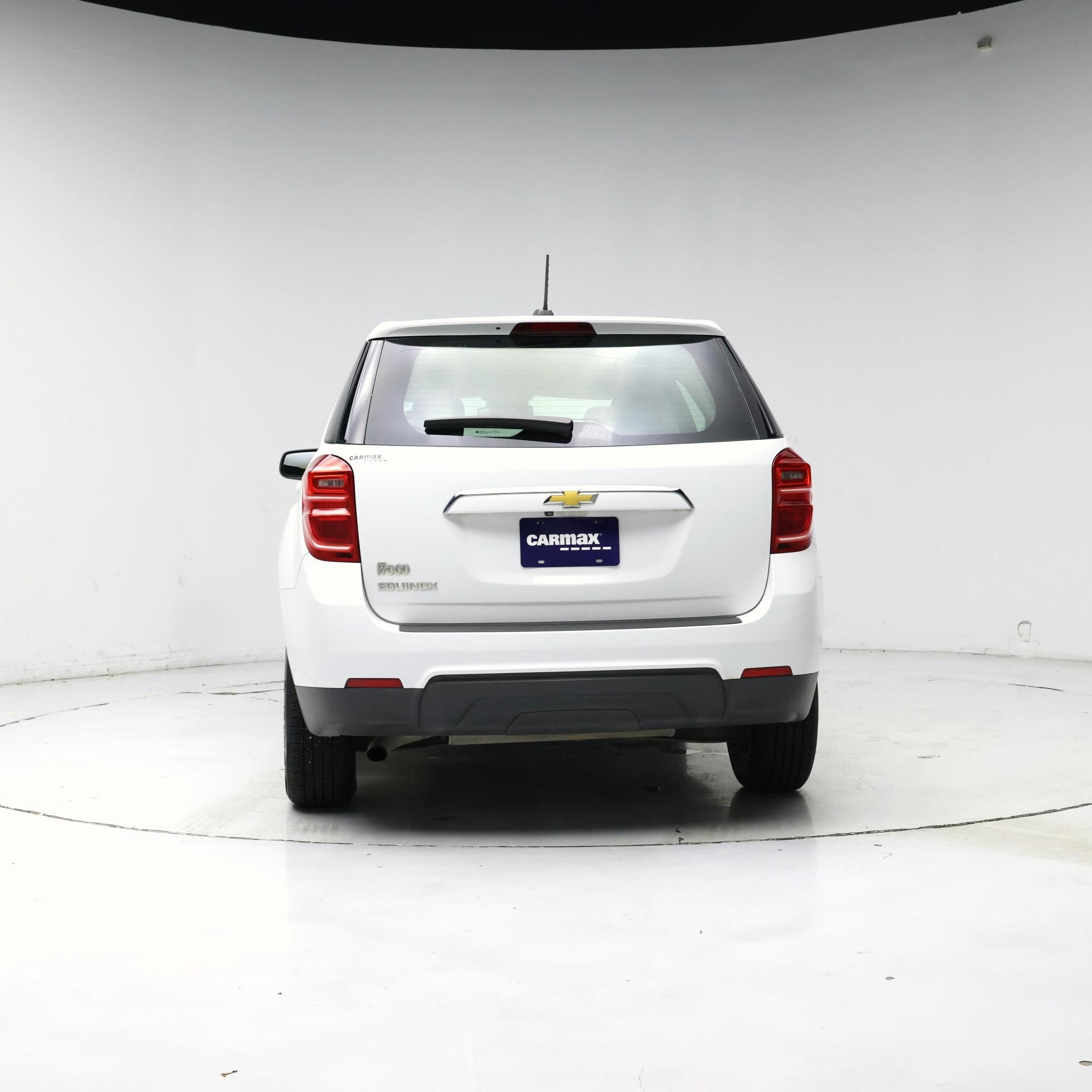 Thumbnail: 2017 Chevrolet Equinox - 6