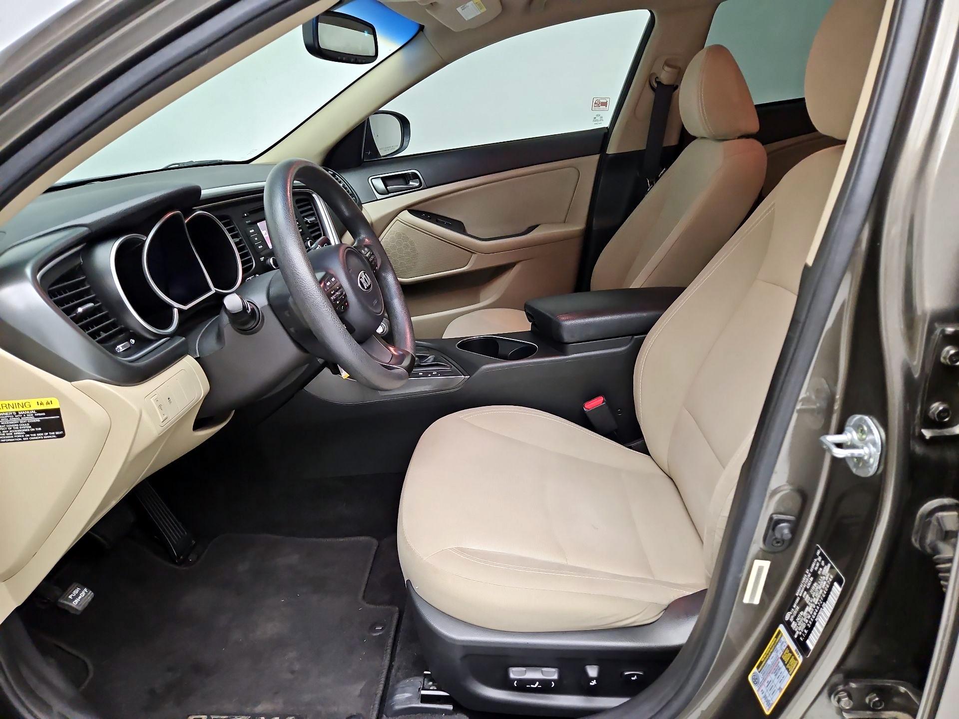 Thumbnail: 2015 Kia Optima - 11
