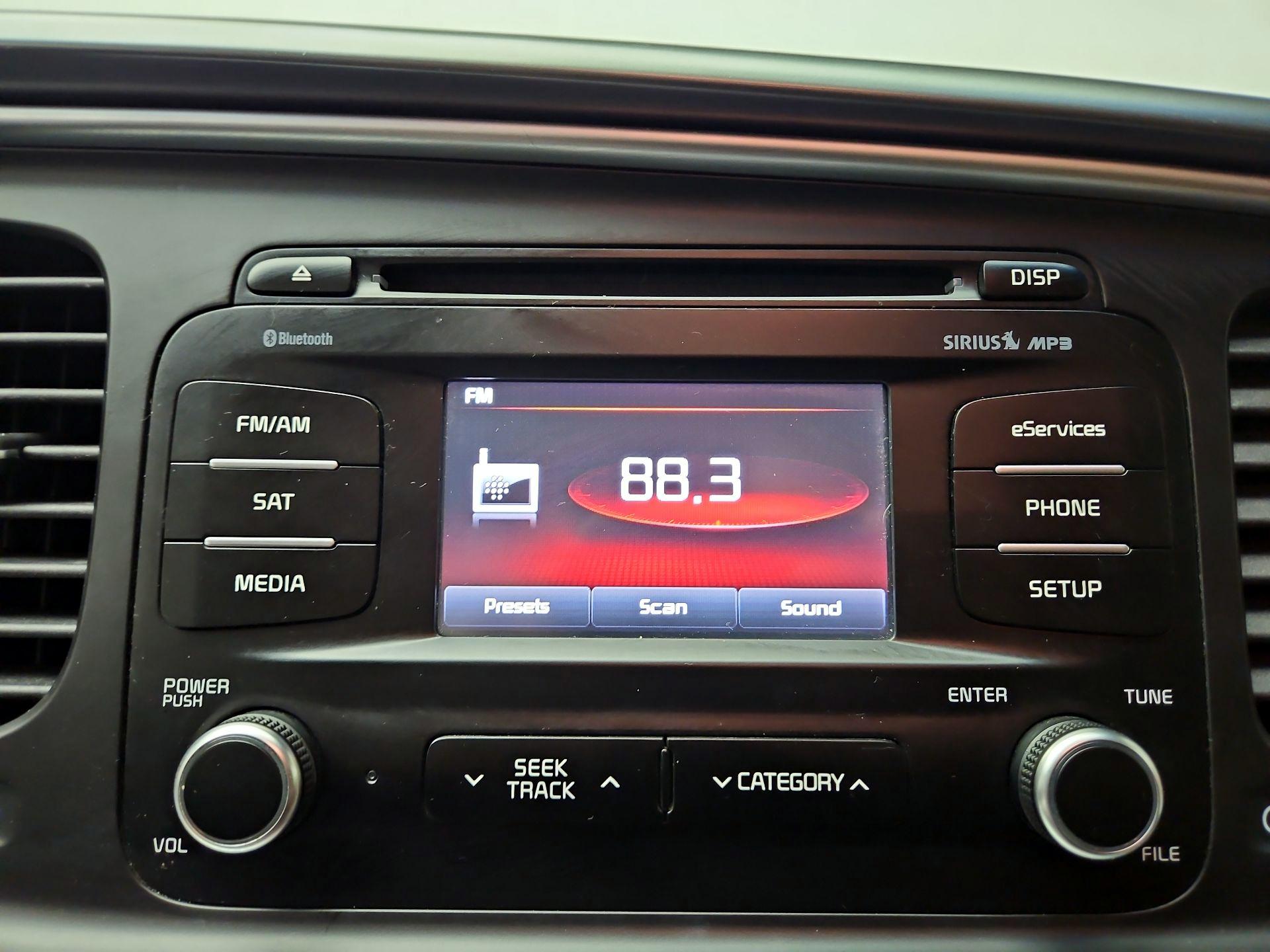 Thumbnail: 2015 Kia Optima - 15