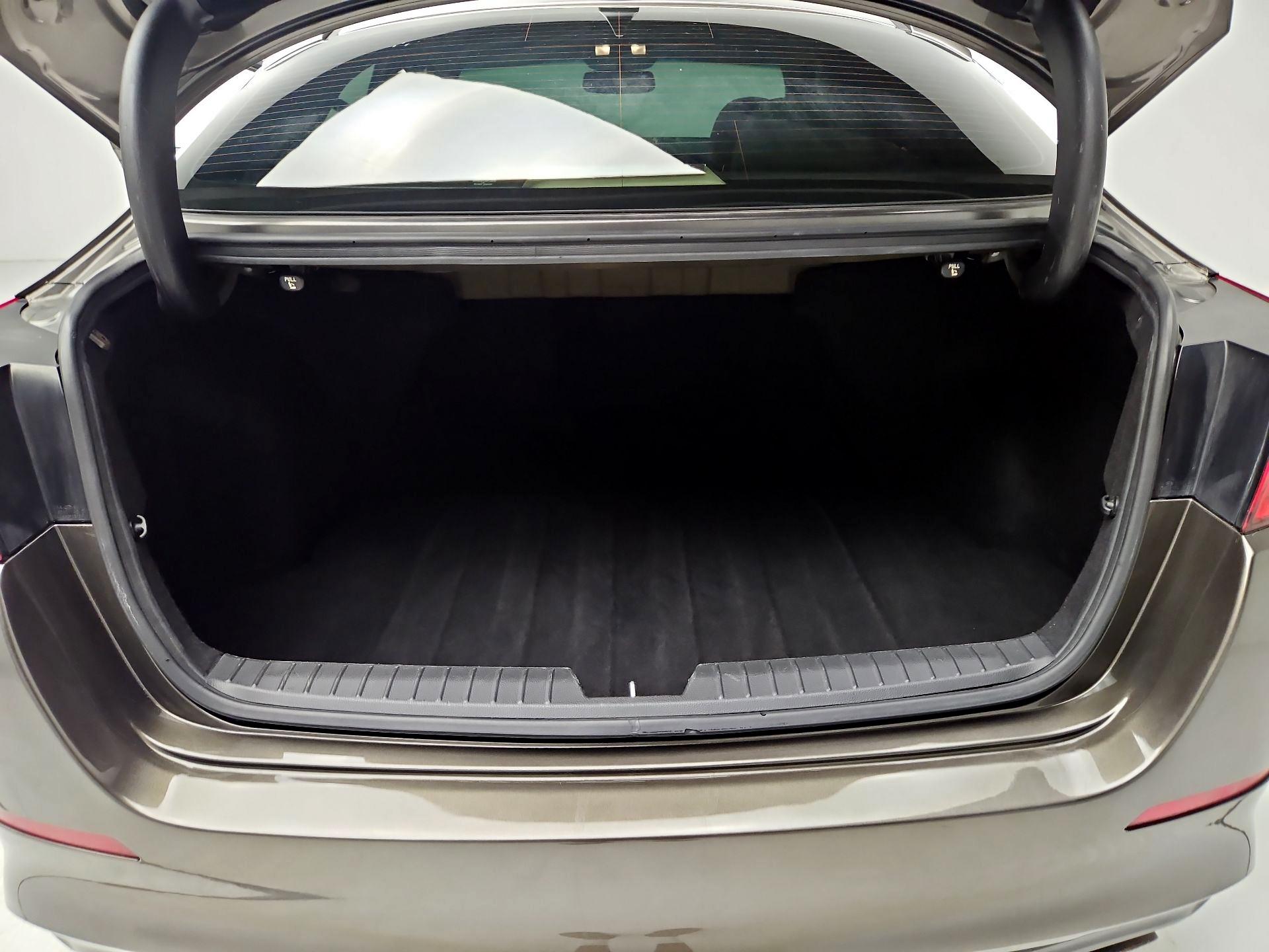 Thumbnail: 2015 Kia Optima - 20