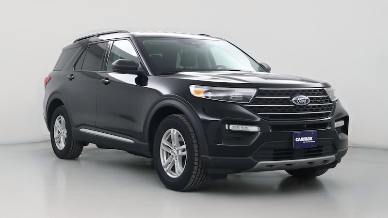2023 Ford Explorer XLT Hero Image