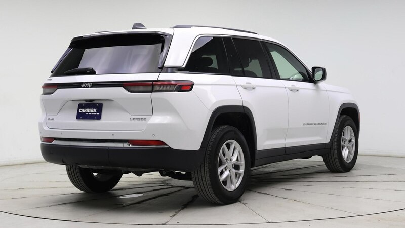 2023 Jeep Grand Cherokee Laredo 8