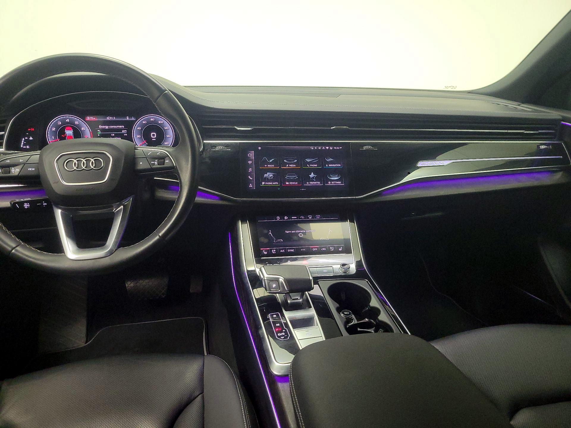 Thumbnail: 2021 Audi Q8 - 9