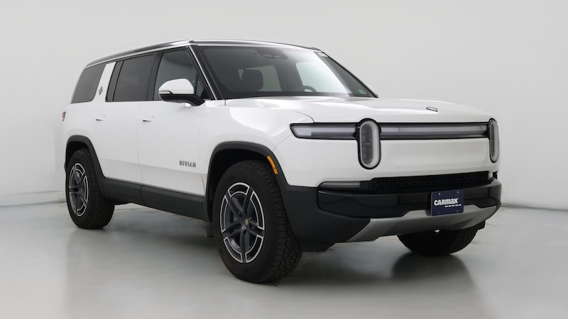 2025 Rivian R1S Adventure Hero Image