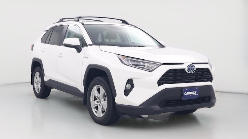 2020 Toyota RAV4 XLE Hero Image