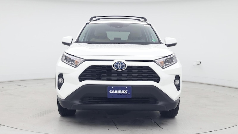 2020 Toyota RAV4 XLE 5