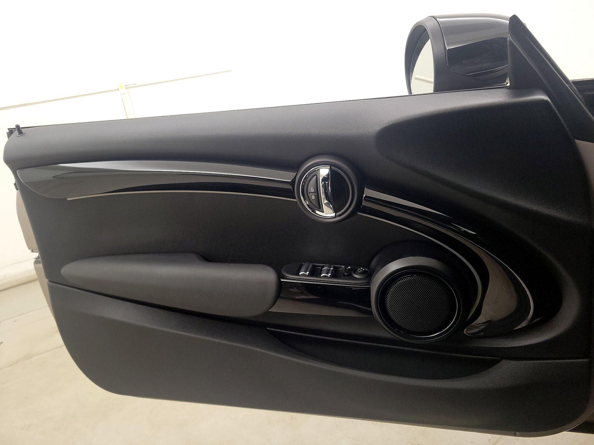 Thumbnail: 2023 MINI Cooper - 12