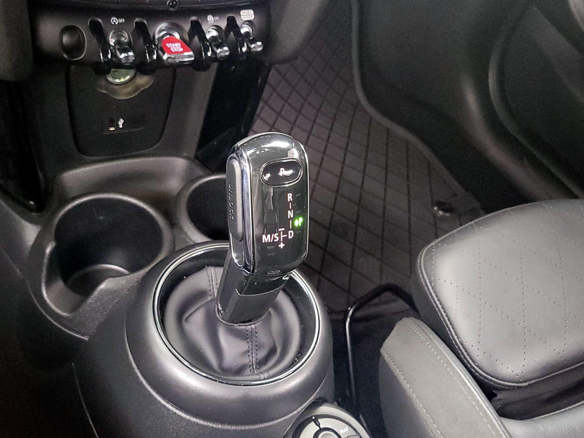 Thumbnail: 2023 MINI Cooper - 17