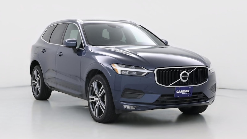 2021 Volvo XC60 T5 Momentum Hero Image