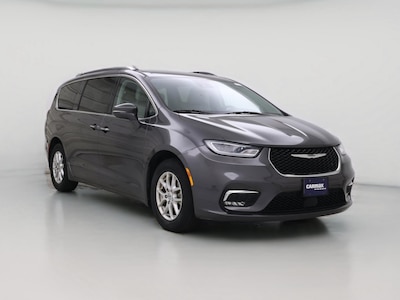 2021 Chrysler Pacifica Touring L -
                Westborough, MA