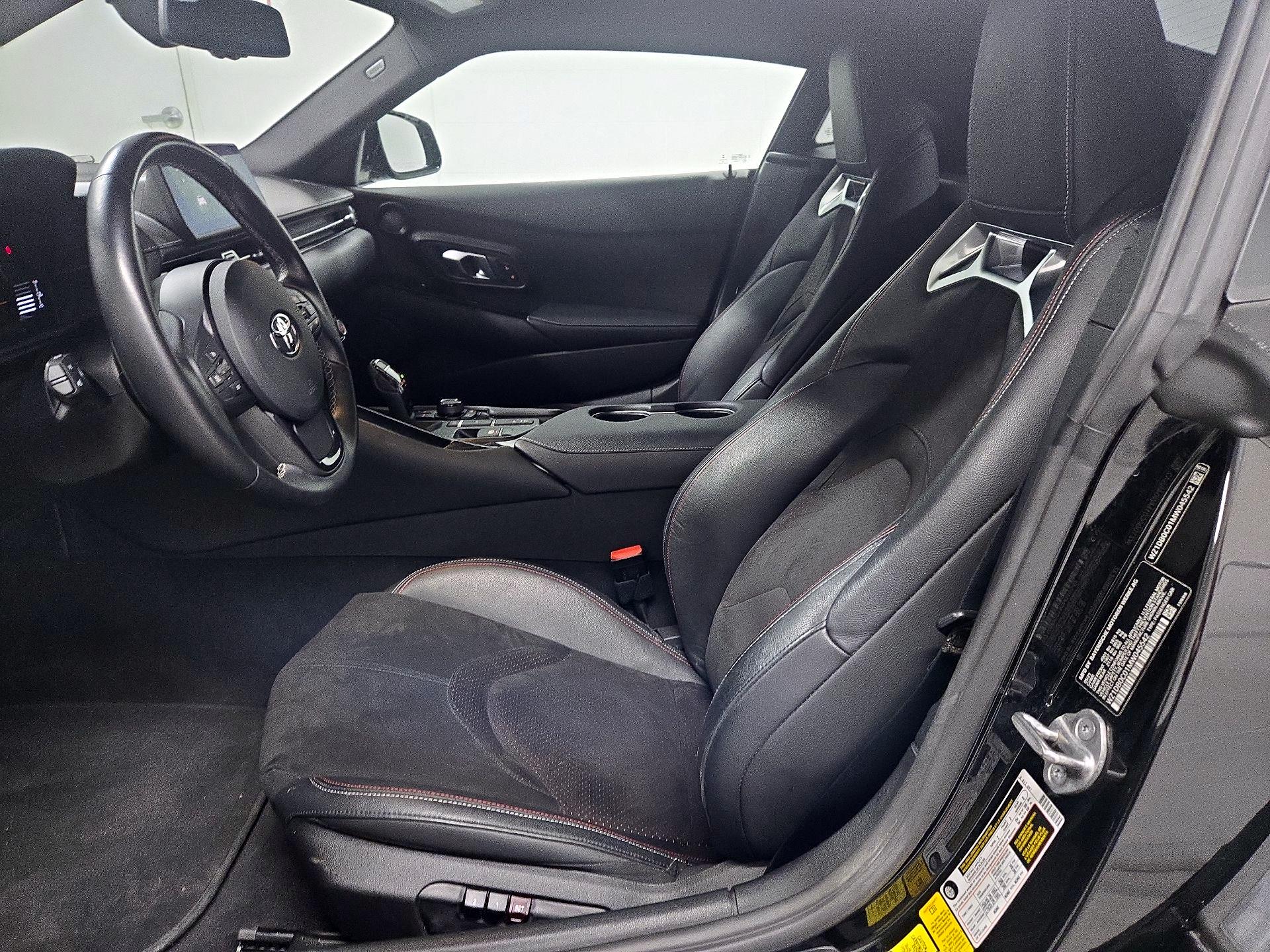 Thumbnail: 2021 Toyota Supra - 11