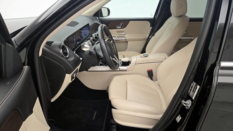 2020 Mercedes-Benz GLB 250 11
