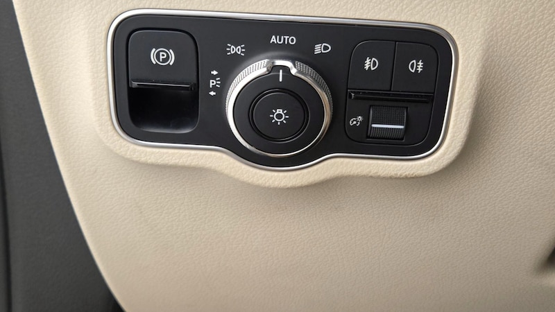 2020 Mercedes-Benz GLB 250 13