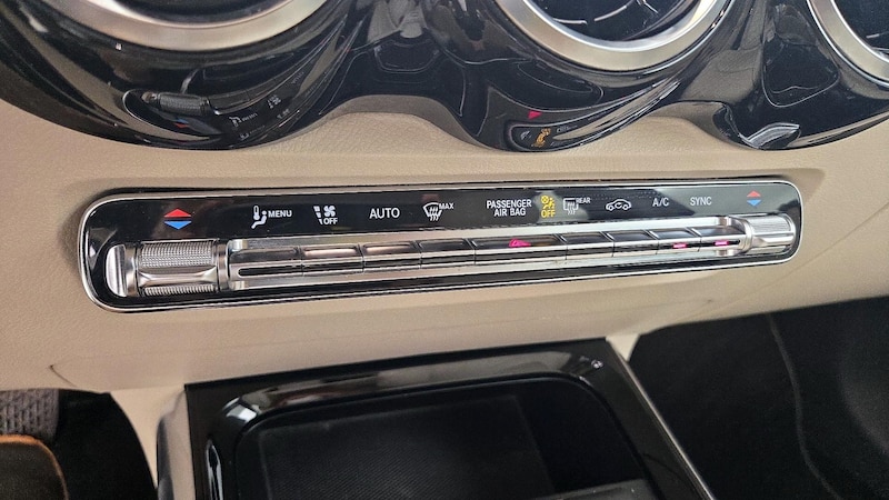 2020 Mercedes-Benz GLB 250 17