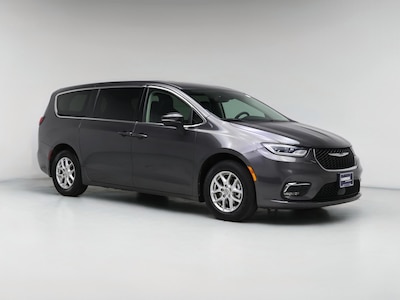 2023 Chrysler Pacifica Touring L -
                Lynnwood, WA