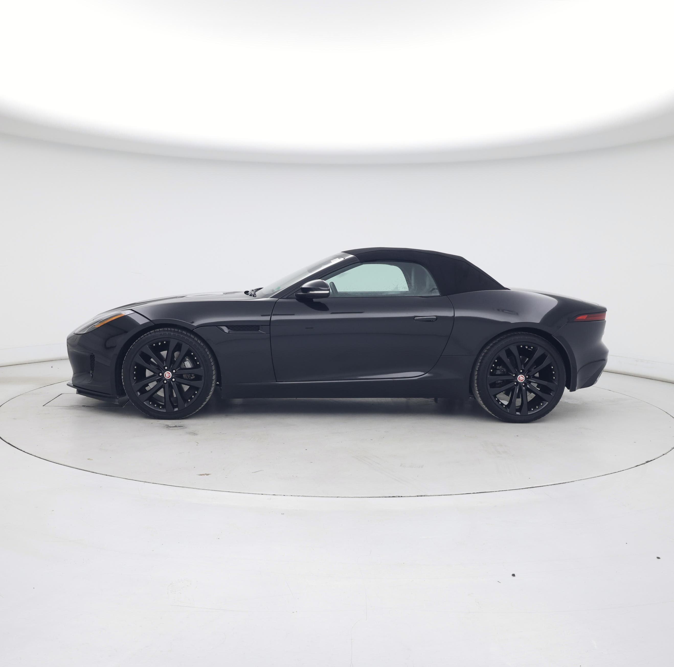 Thumbnail: 2020 Jaguar F-Type - 3