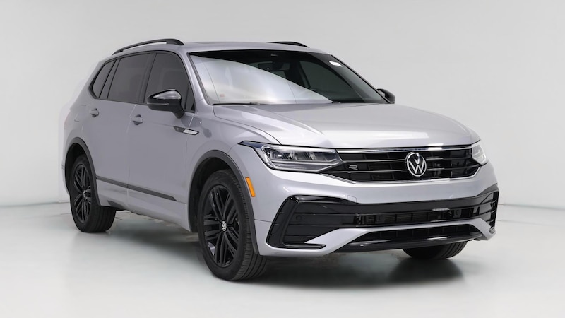 2022 Volkswagen Tiguan SE R-Line Black Hero Image