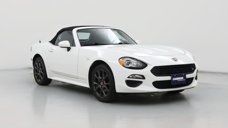 2020 Fiat 124 Spider Classica Hero Image