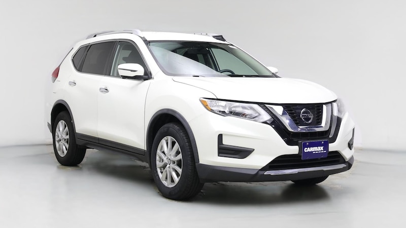 2017 Nissan Rogue SV Hero Image