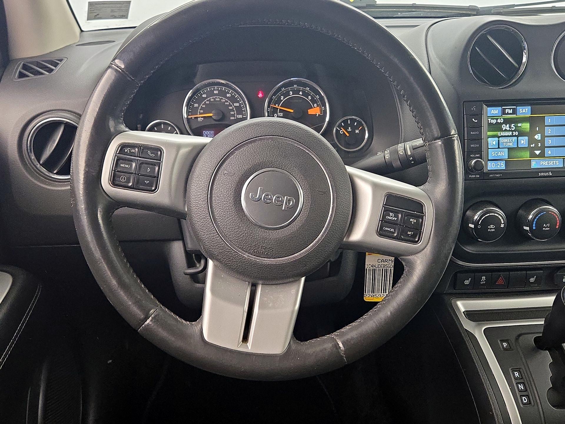 Thumbnail: 2016 Jeep Compass - 10
