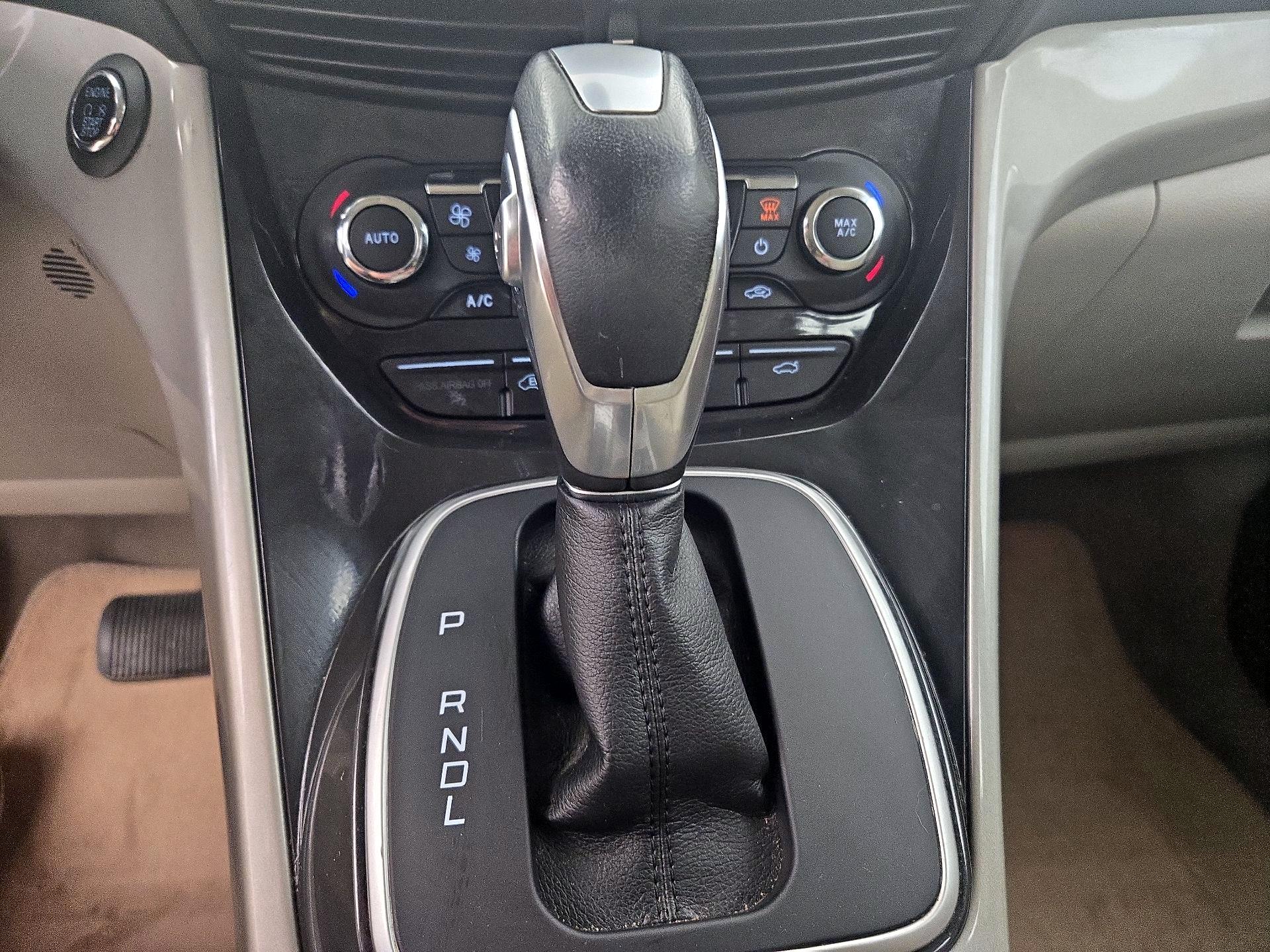 Thumbnail: 2016 Ford C-Max - 18