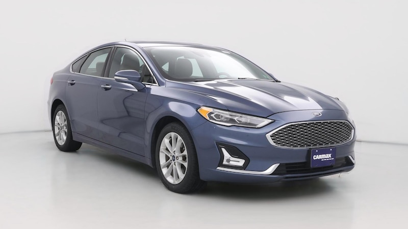 2019 Ford Fusion Titanium Hero Image