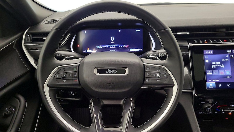 2022 Jeep Grand Cherokee Altitude 10