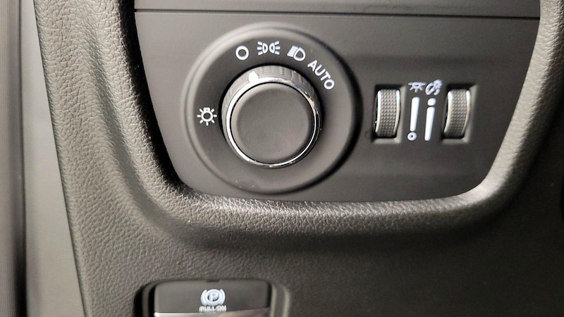 2022 Jeep Grand Cherokee Altitude 13
