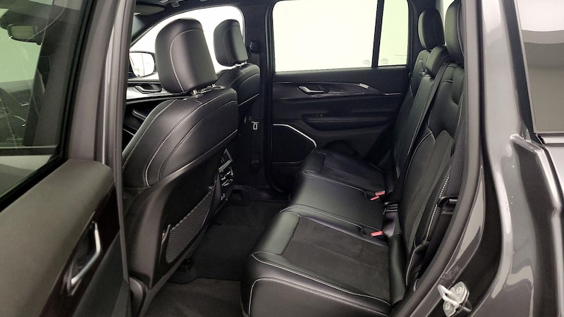 2022 Jeep Grand Cherokee Altitude 20