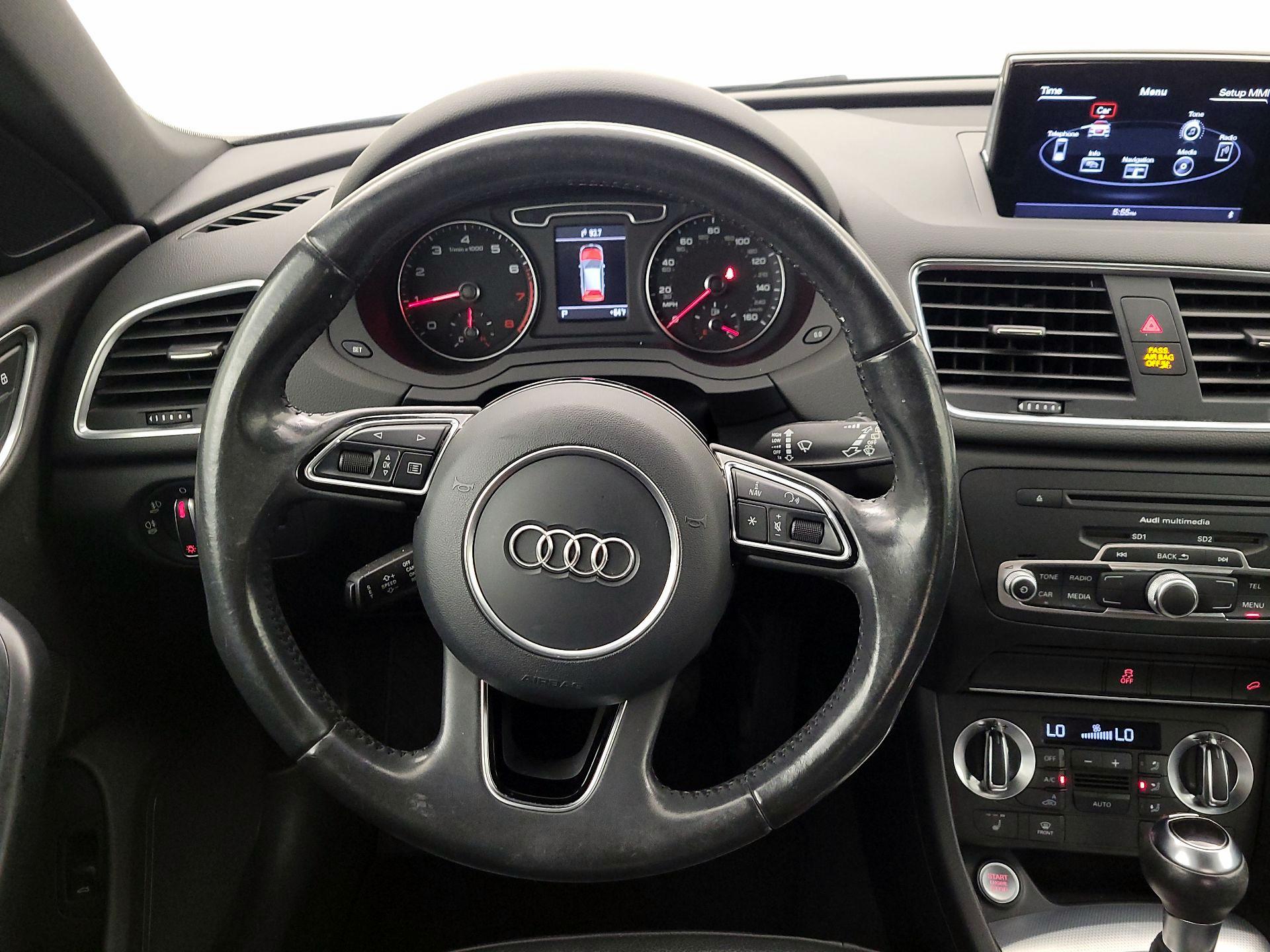 Thumbnail: 2015 Audi Q3 - 10