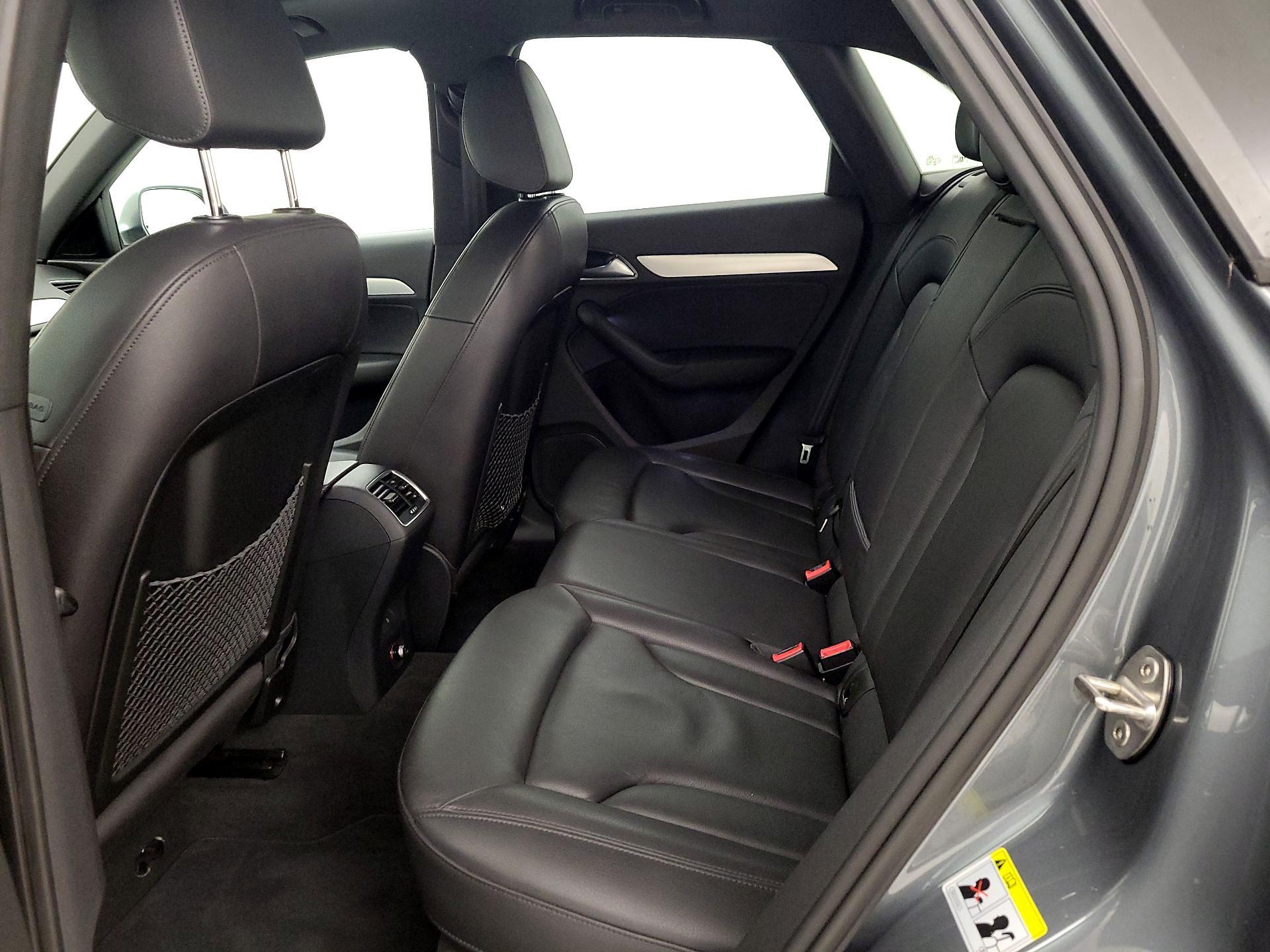 Thumbnail: 2015 Audi Q3 - 18