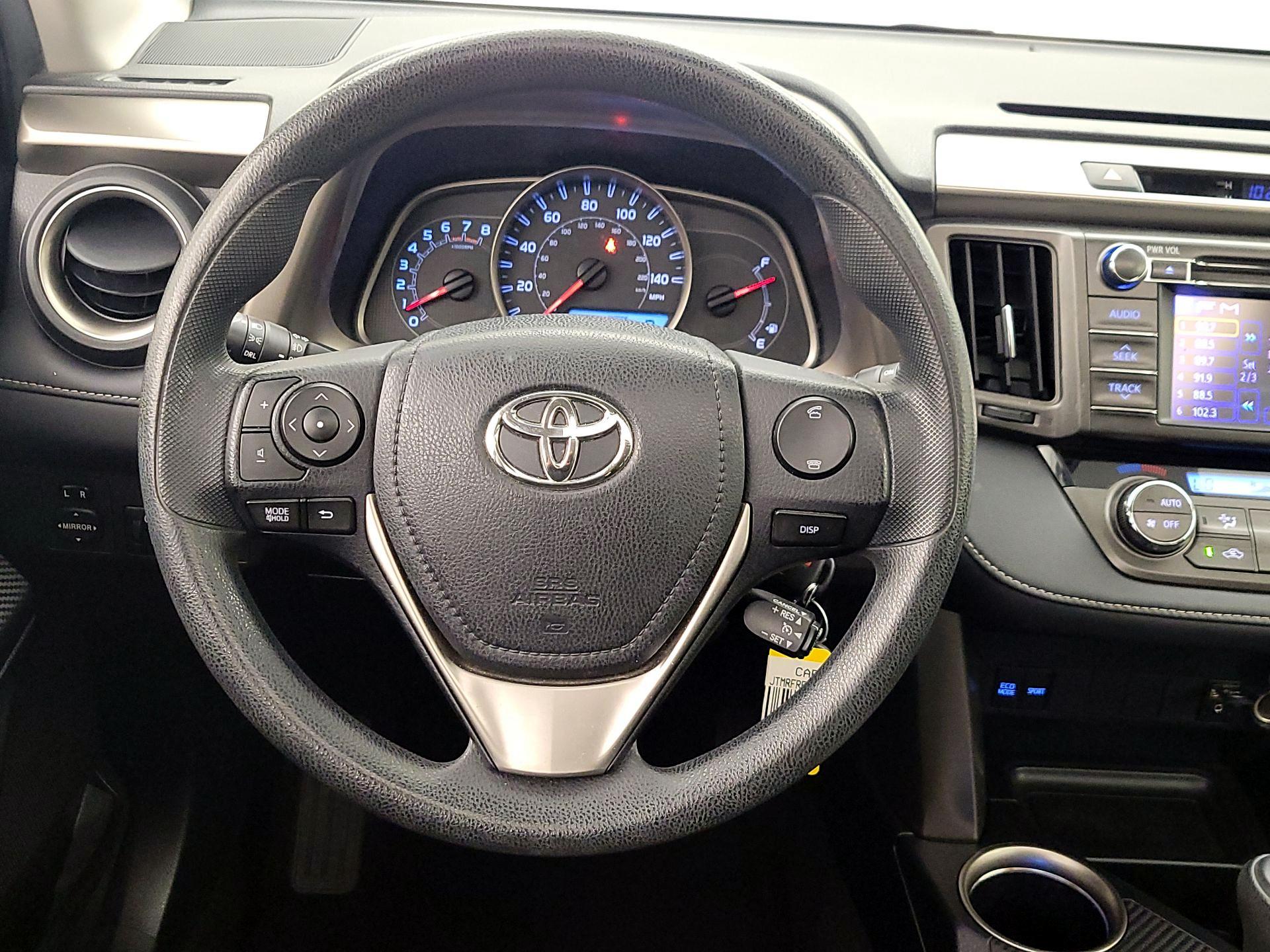 Thumbnail: 2013 Toyota RAV4 - 10