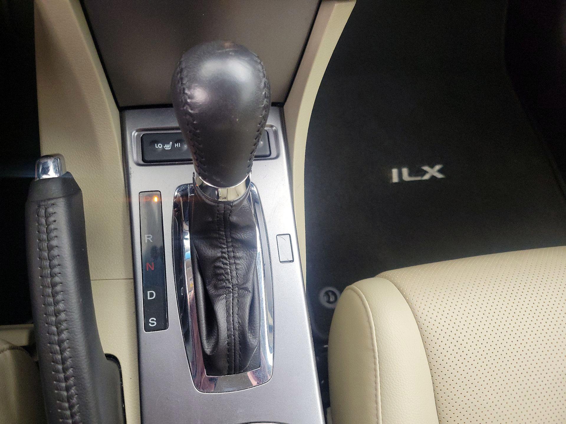Thumbnail: 2014 Acura ILX - 17