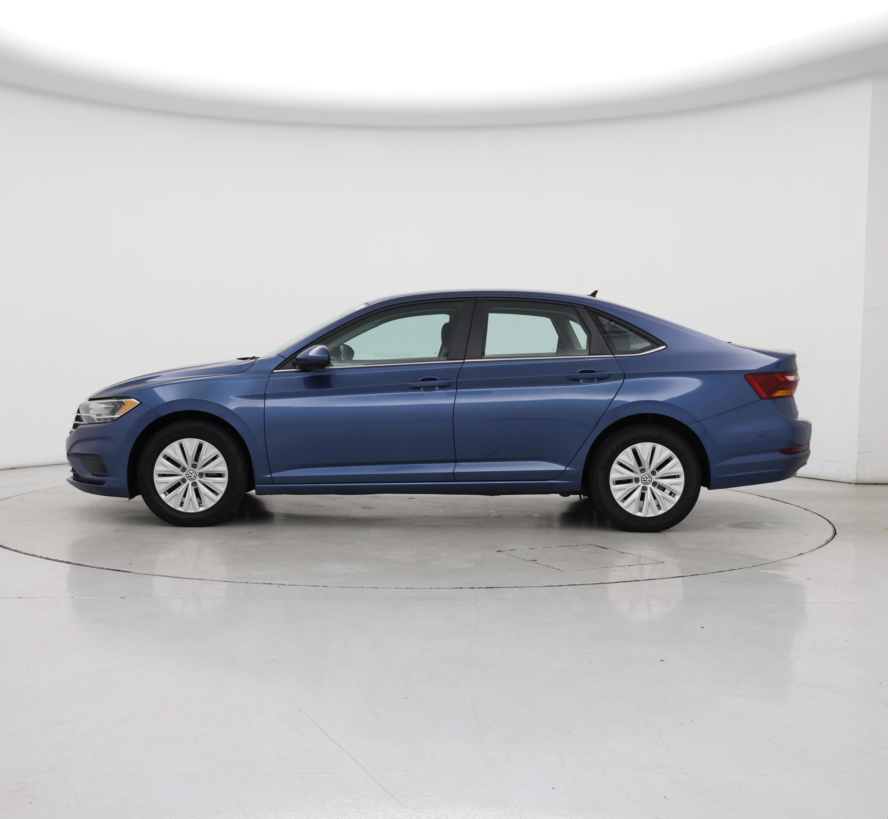 Thumbnail: 2019 Volkswagen Jetta - 3