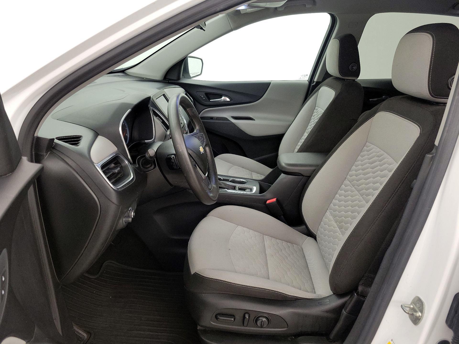 Thumbnail: 2020 Chevrolet Equinox - 11