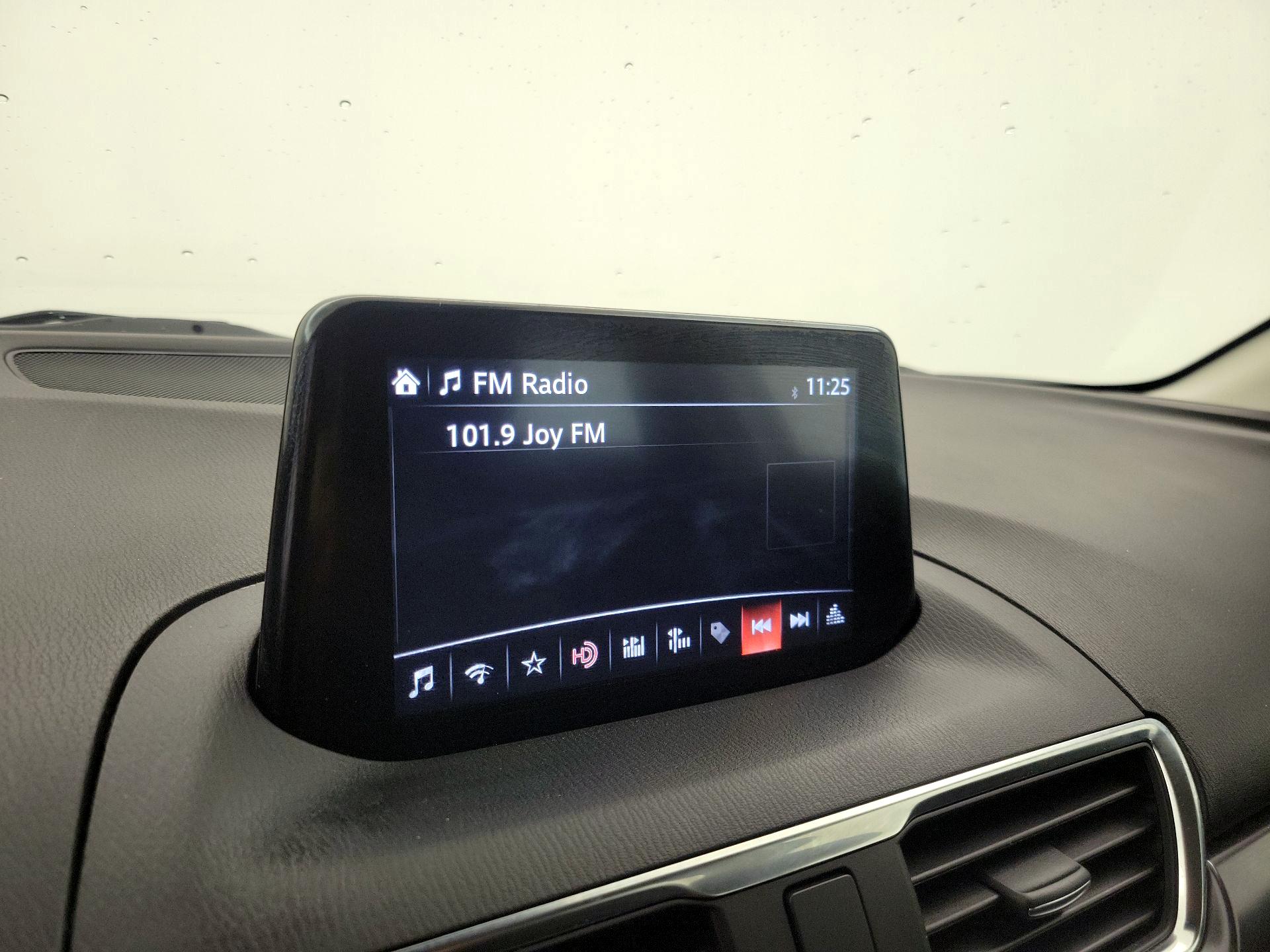 Thumbnail: 2018 Mazda Mazda3 - 15