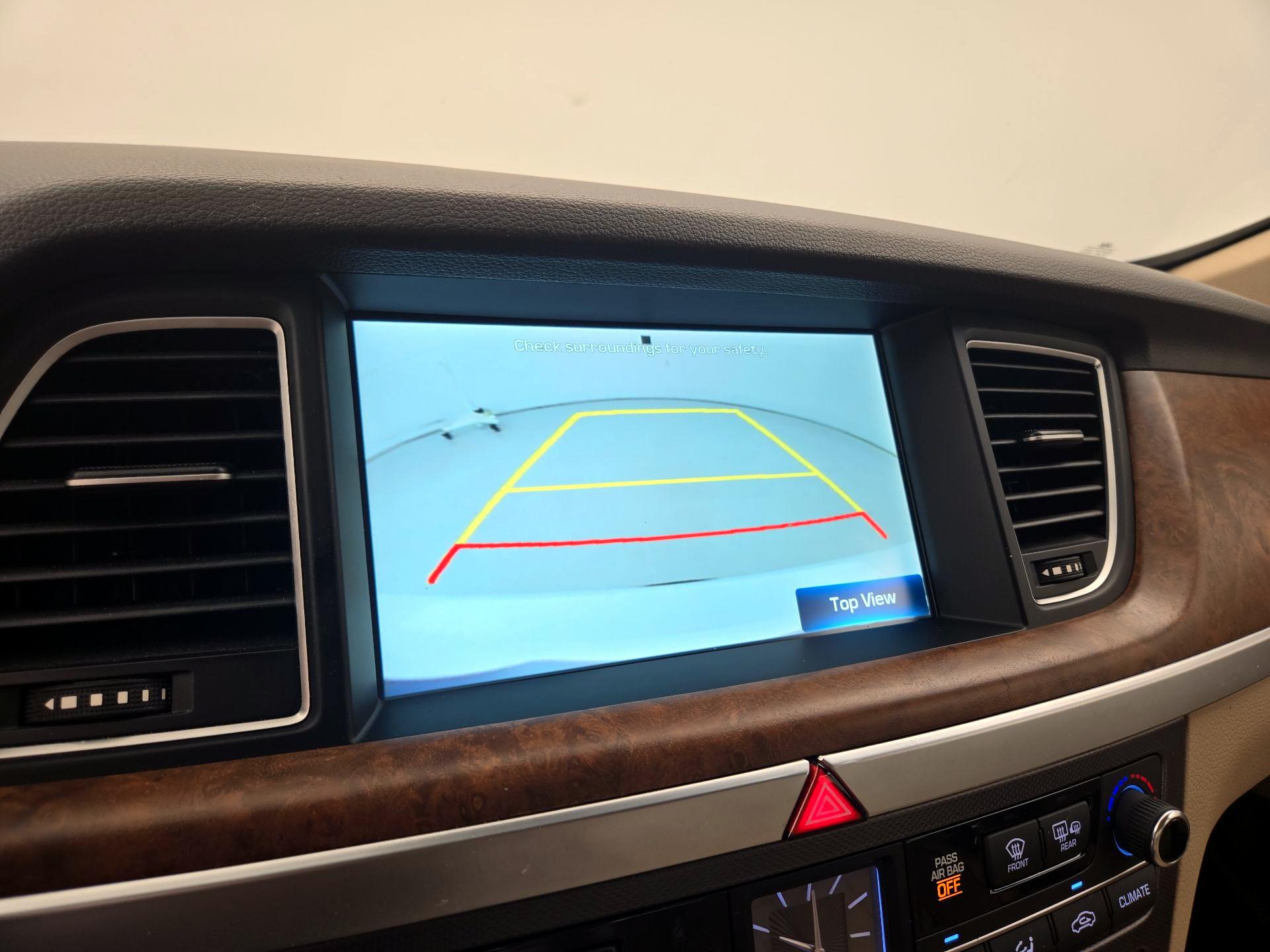 Thumbnail: 2016 Hyundai Genesis - 15