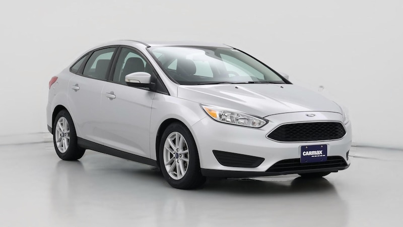 2017 Ford Focus SE Hero Image