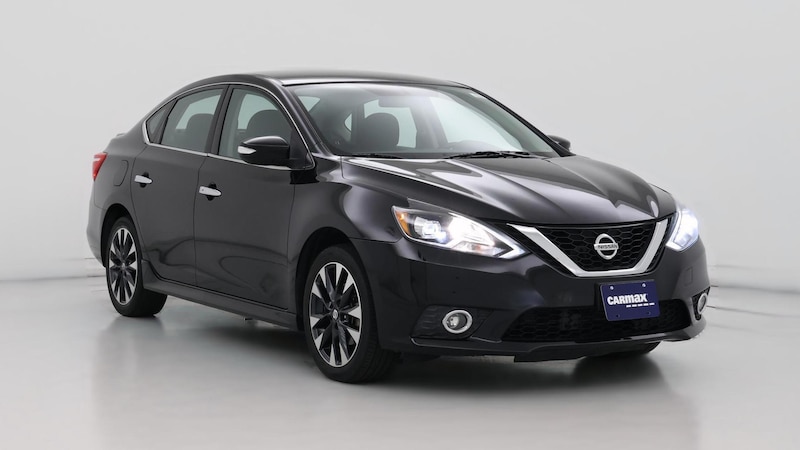 2016 Nissan Sentra SR Hero Image
