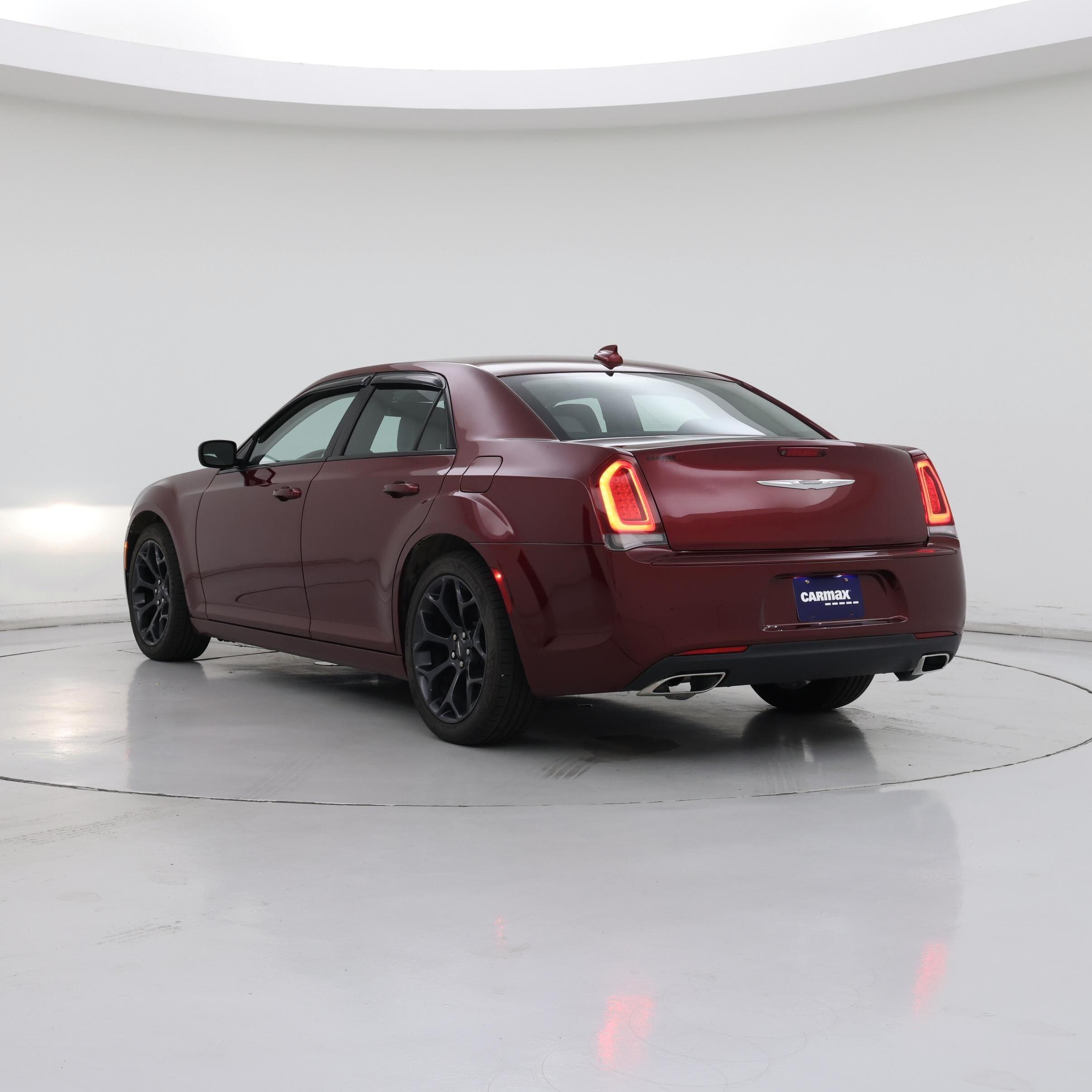 Thumbnail: 2019 Chrysler 300 - 2