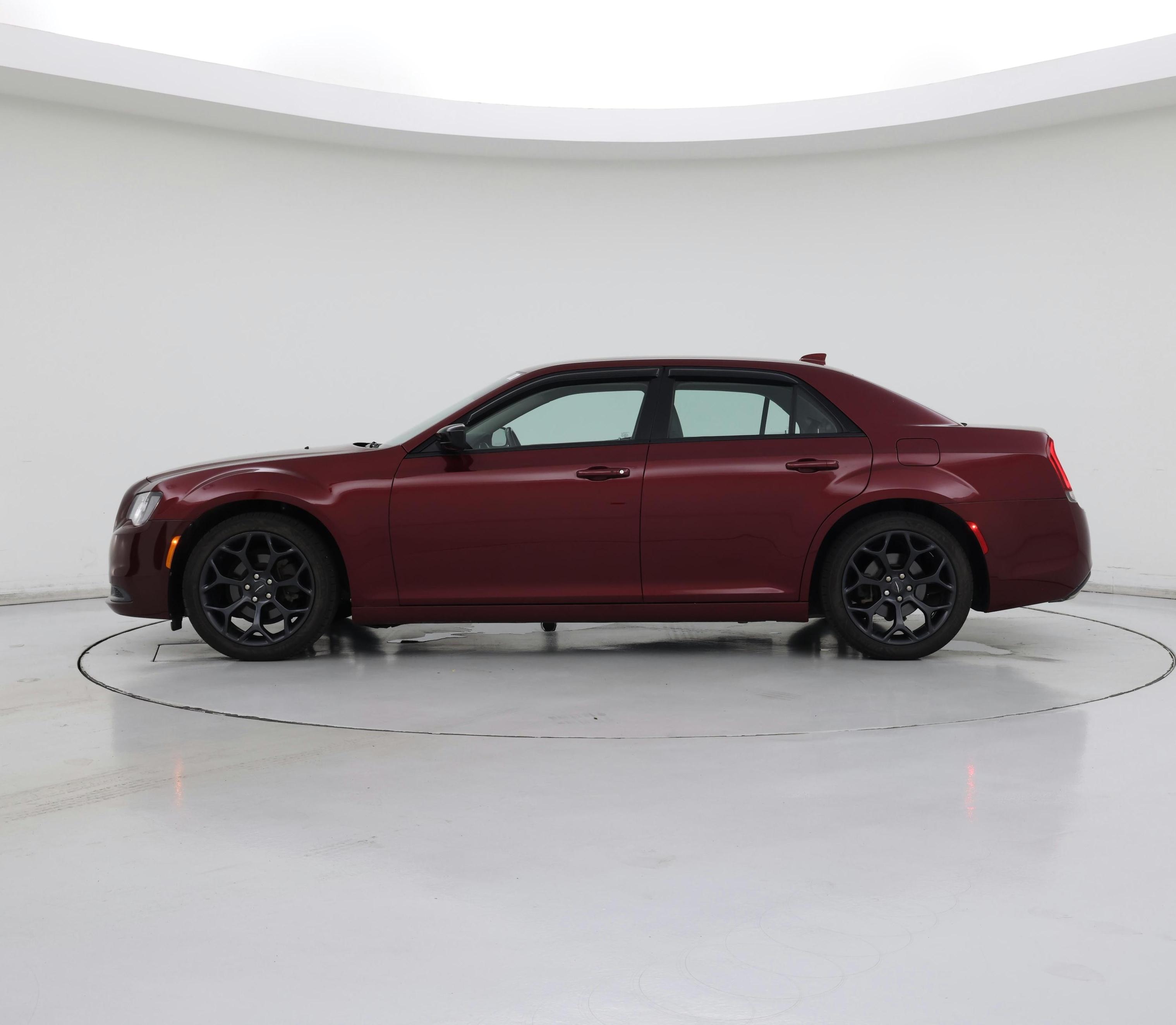 Thumbnail: 2019 Chrysler 300 - 3