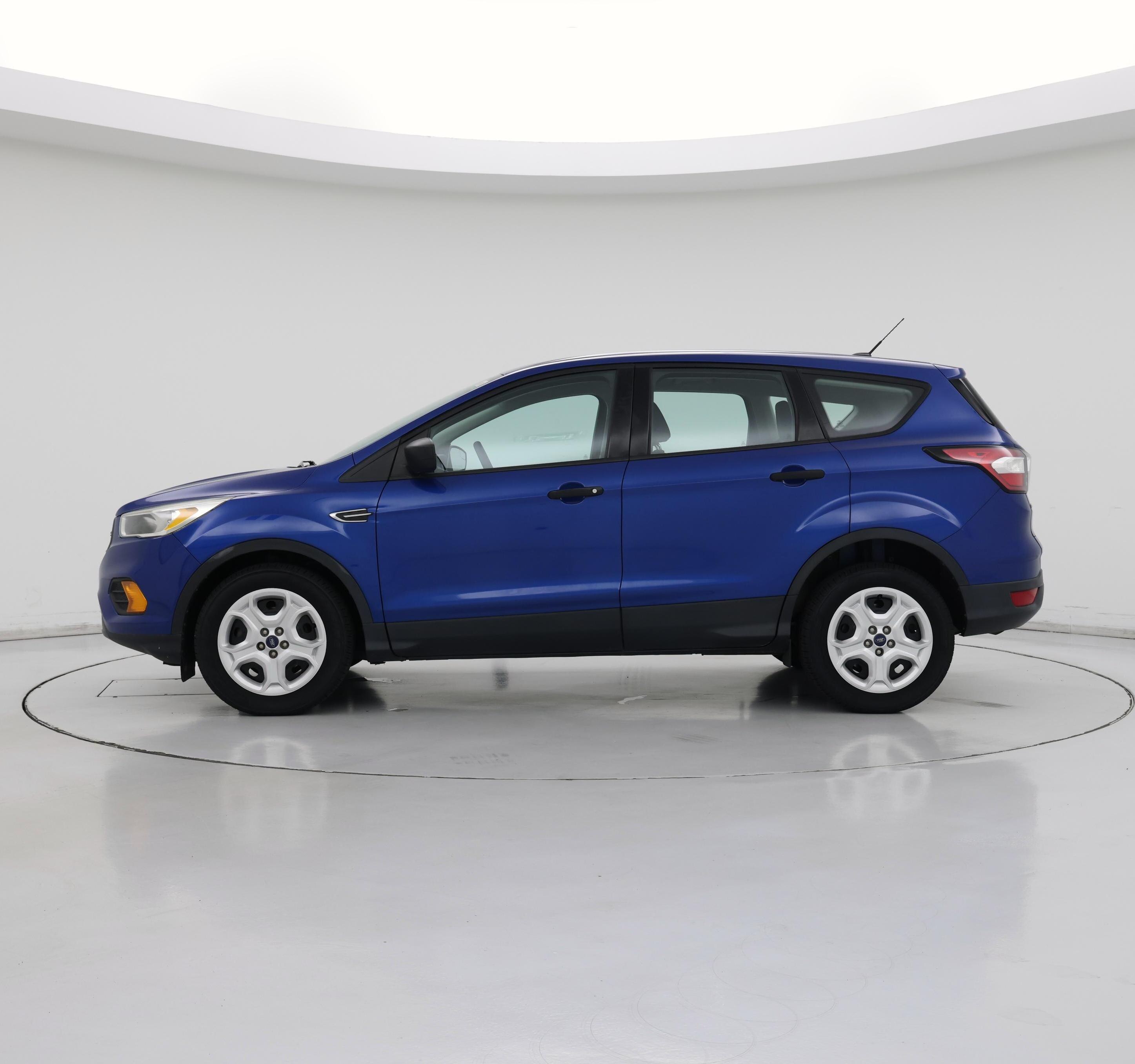 Thumbnail: 2017 Ford Escape - 3