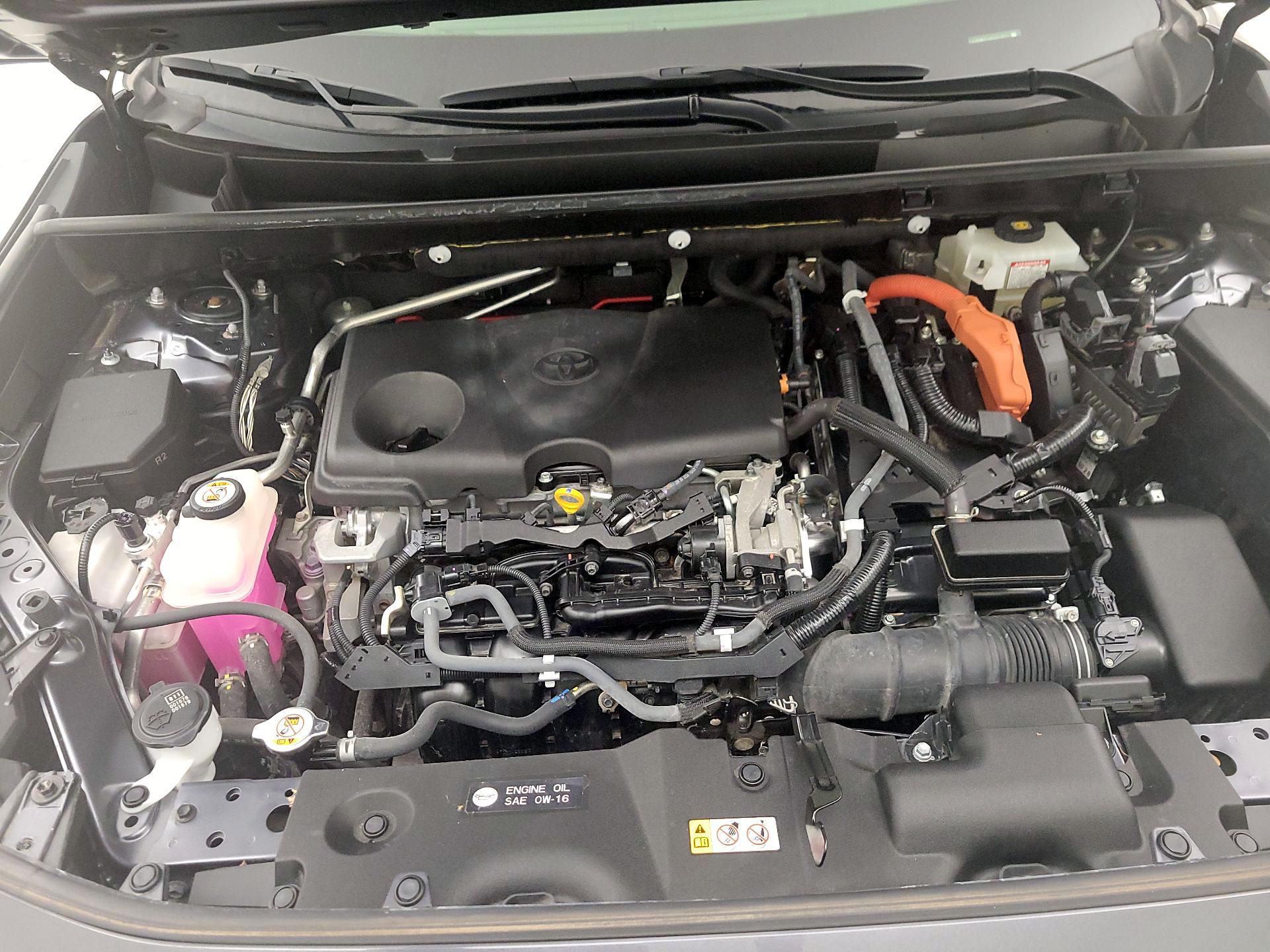 Thumbnail: 2019 Toyota RAV4 - 19
