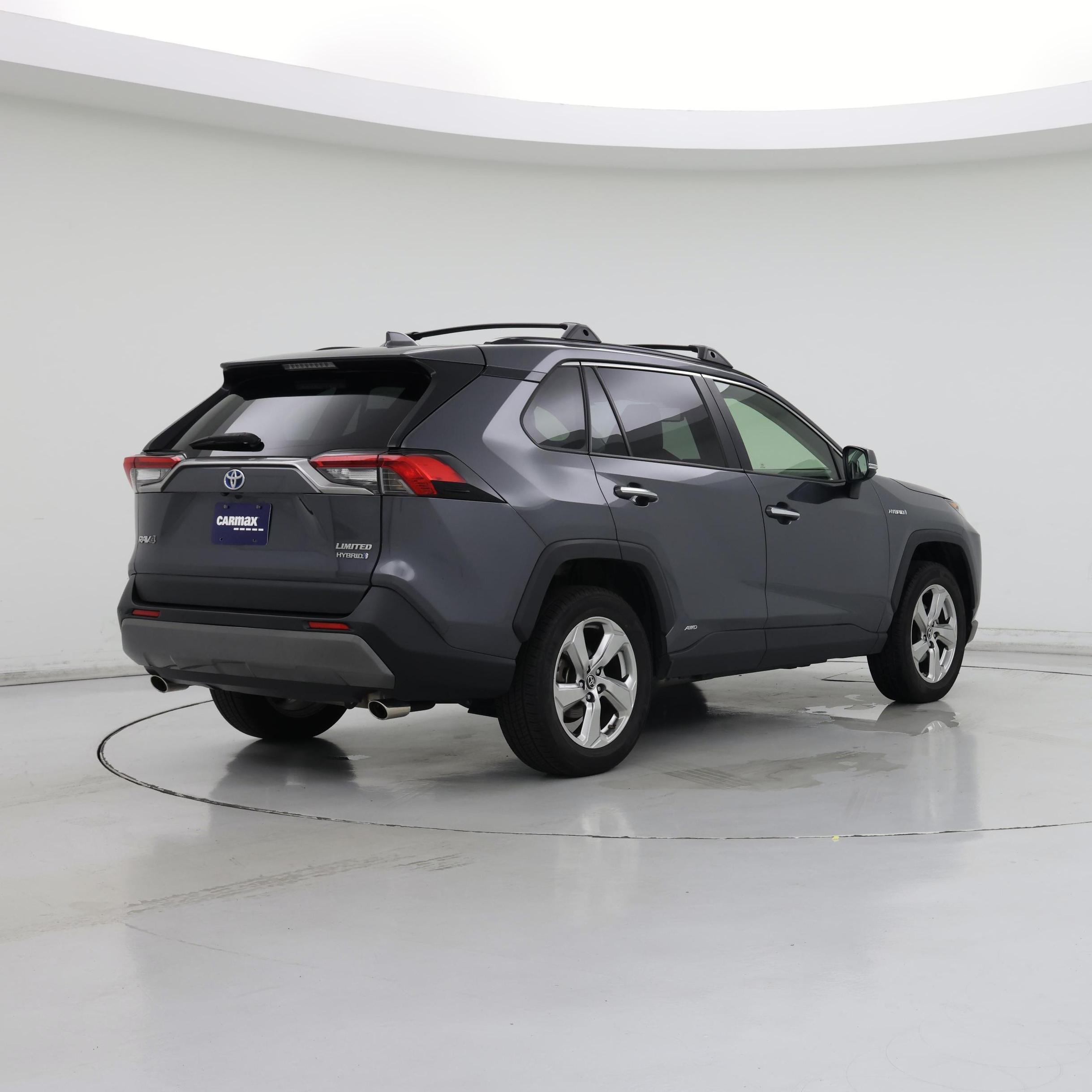 Thumbnail: 2019 Toyota RAV4 - 8