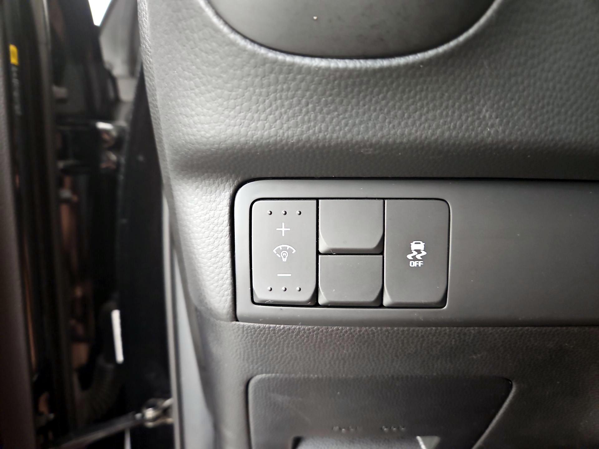 Thumbnail: 2018 Kia Soul - 13