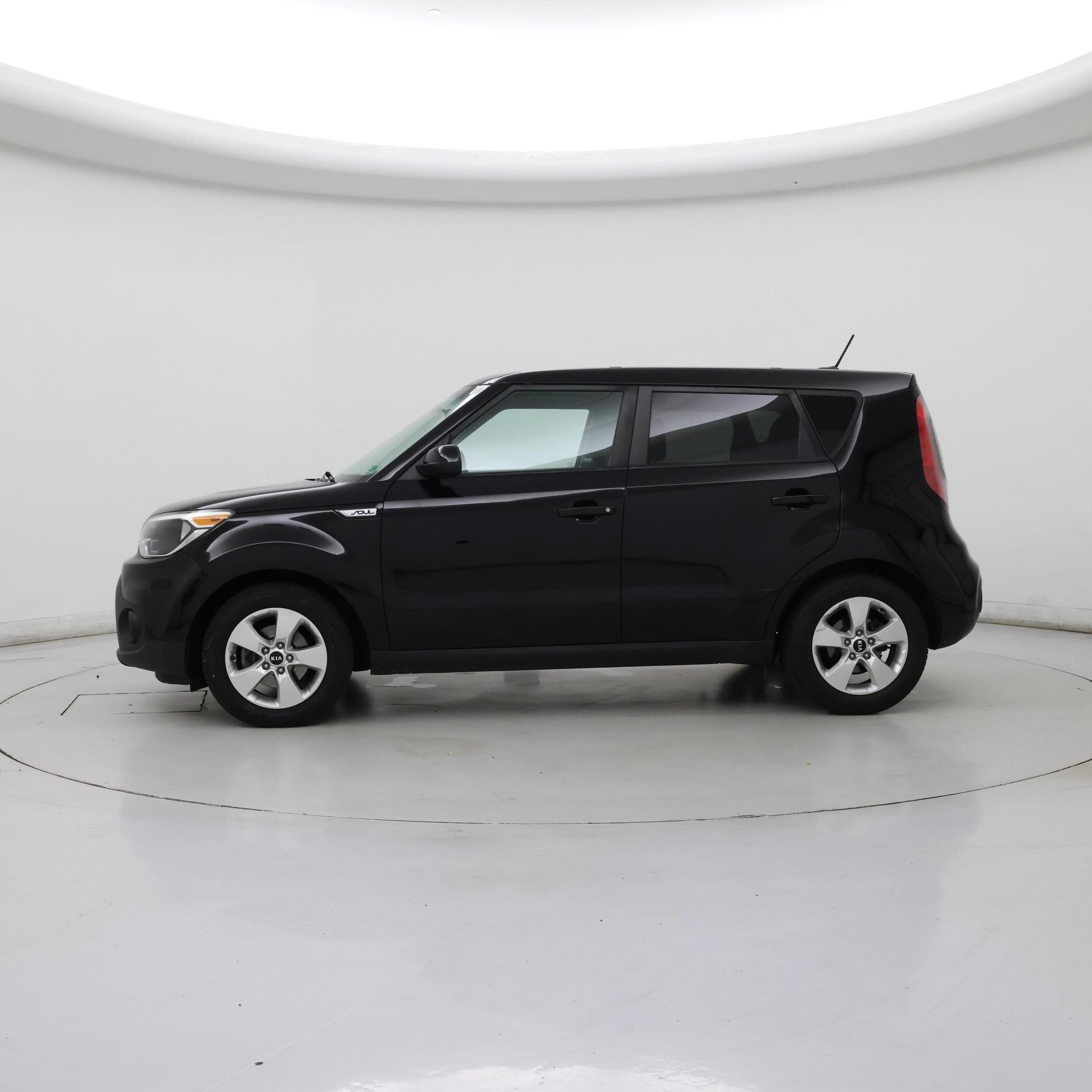 Thumbnail: 2018 Kia Soul - 3