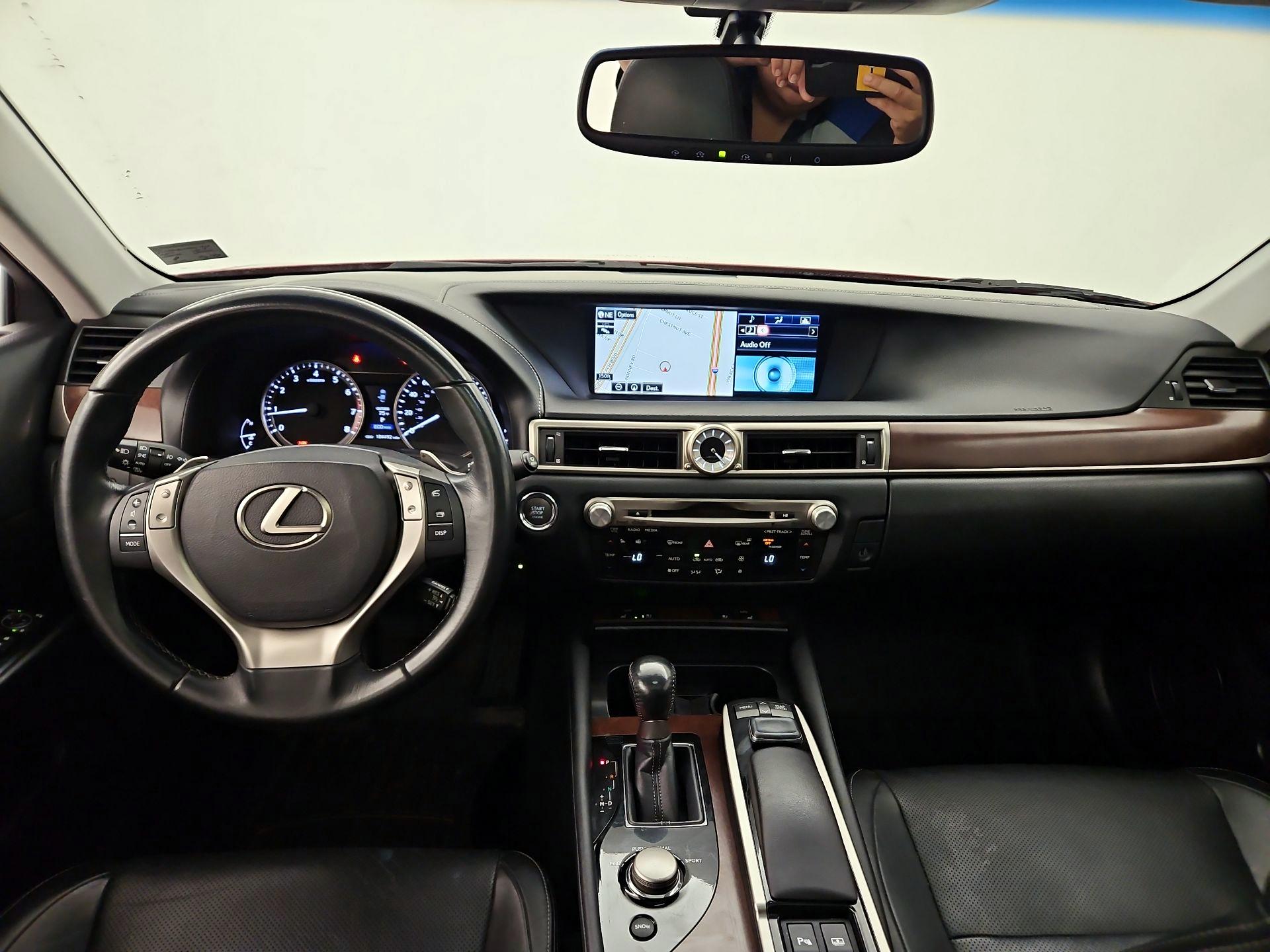 Thumbnail: 2015 Lexus GS - 9