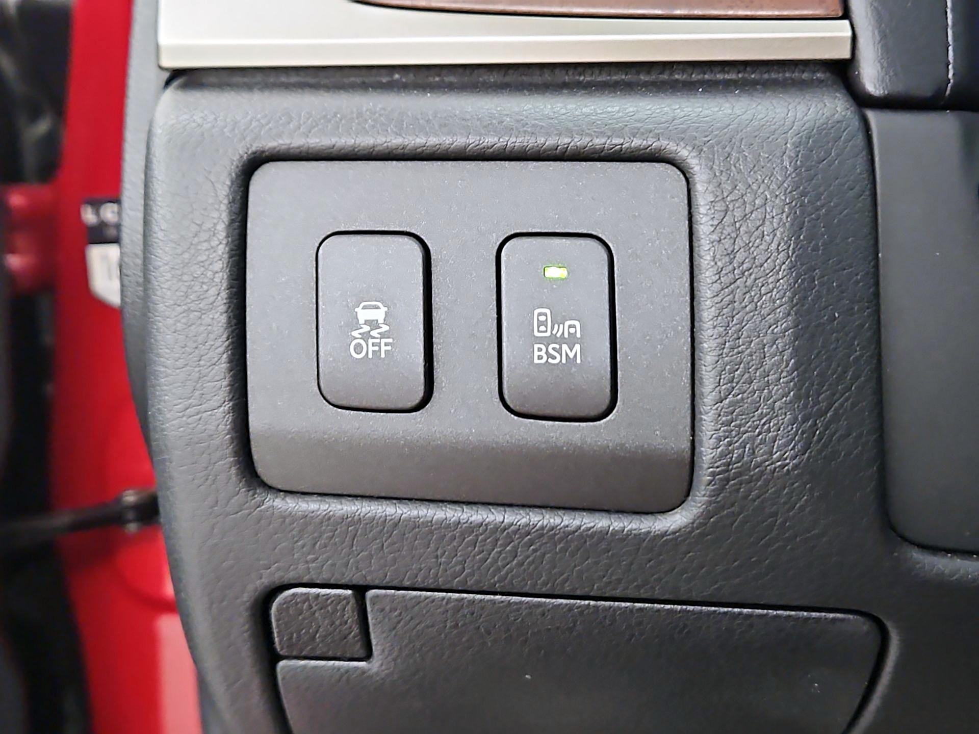 Thumbnail: 2015 Lexus GS - 13